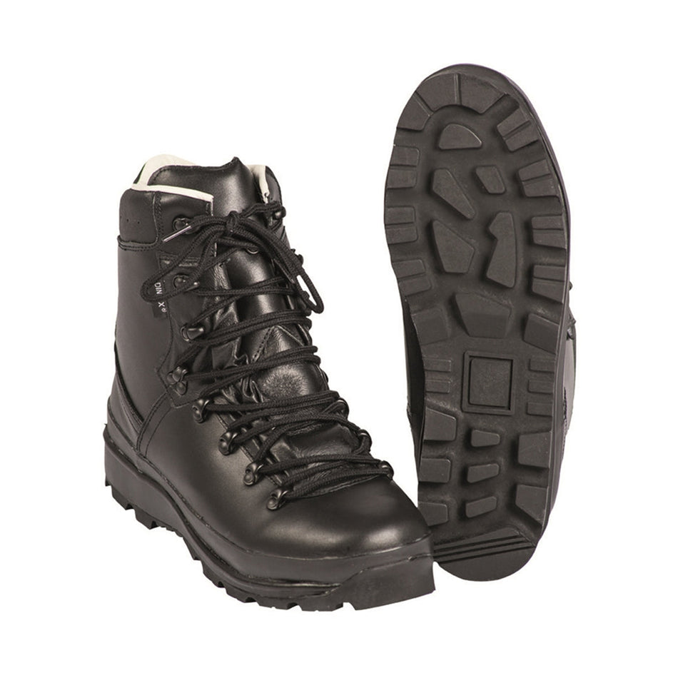 Outdoor footwear, hiking boots and waterproof boots at Bullseye Country Sport UK