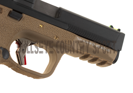WE WET-05 Airsoft Pistol GBB Tan Frame Black Slide Silver Barrel