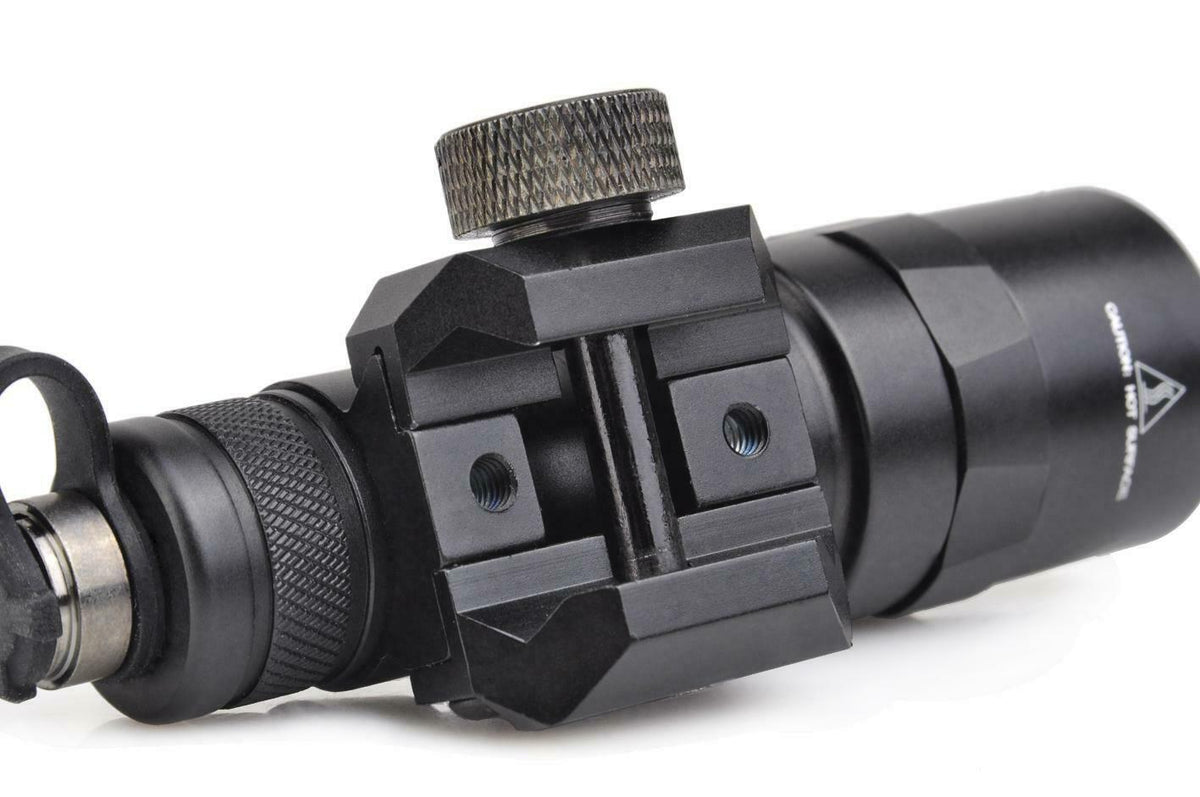 Element M300B Mini Scout Flashlight 200 Lumens