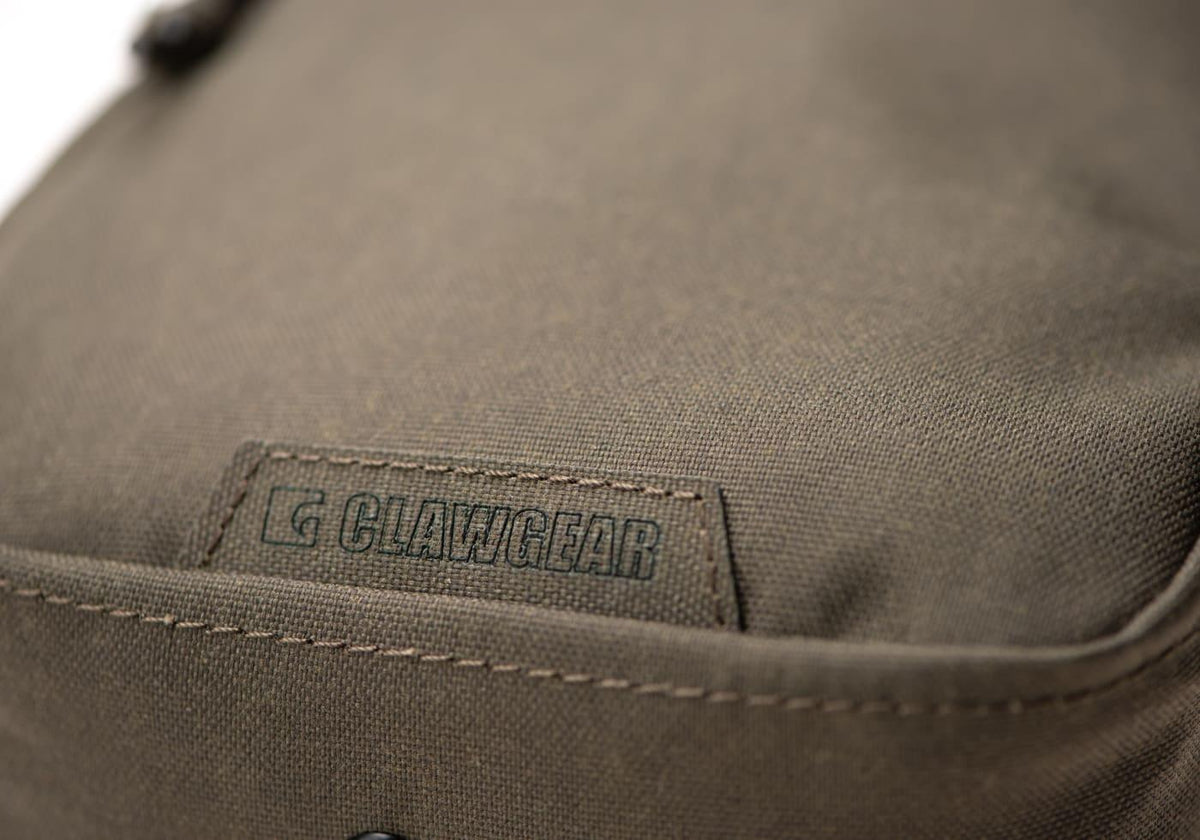 Clawgear Medium Vertical Utility Pouch Zipped Core Molle