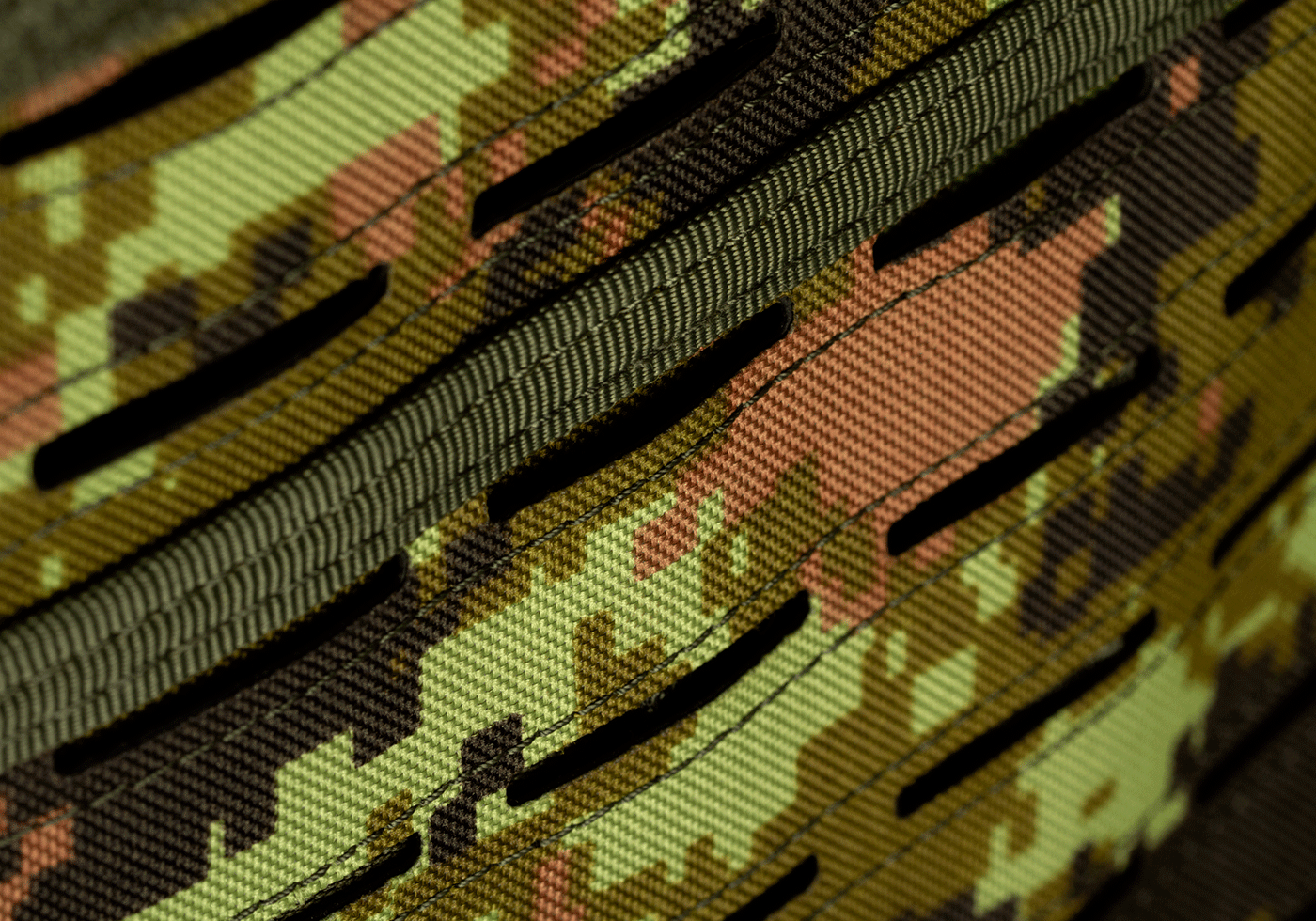 Invader Gear Reaper Plate Carrier Assault Vest Cadpat